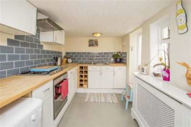  Image of 2 bedroom Detached house to rent in Regent Grove Harrogate HG1 at Harrogate, HG1 4BN